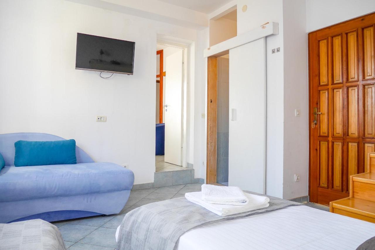 Apartments Beach Dugi Rat Luaran gambar