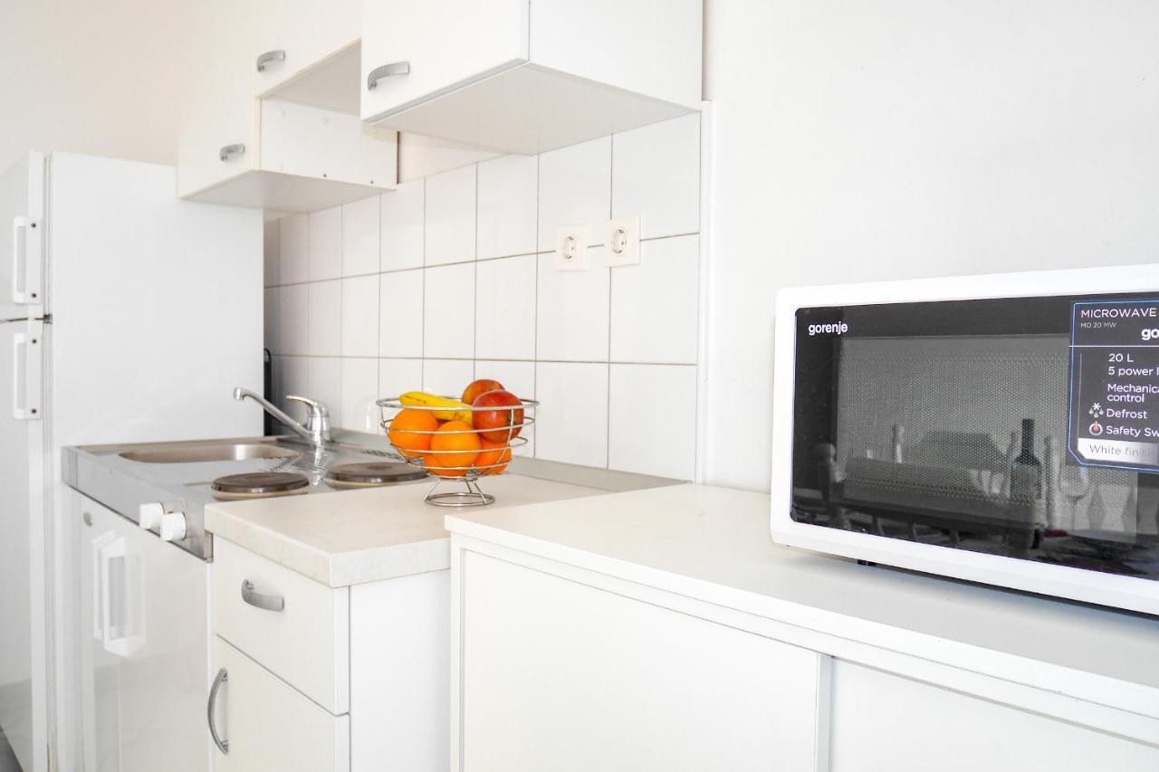 Apartments Beach Dugi Rat Luaran gambar